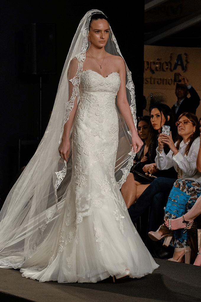 Bride Style Desfile Pronovias e Pétalas