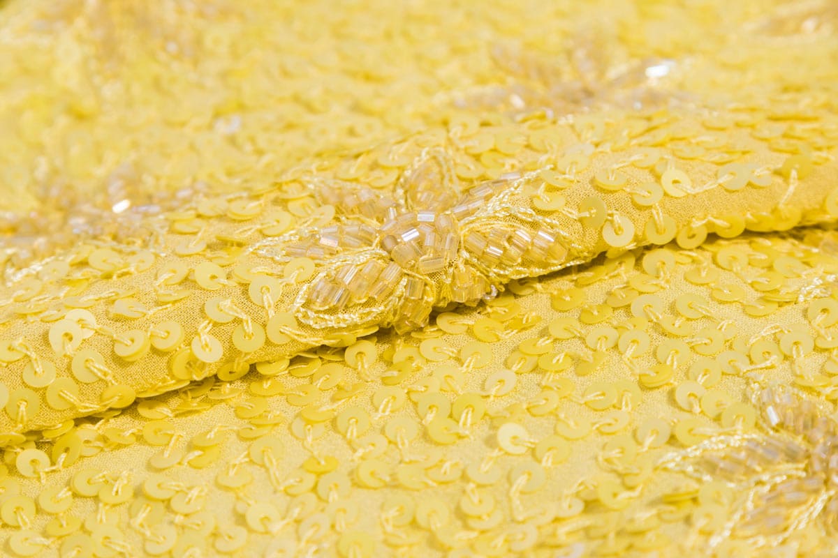 Tecido Tulle Bordado Fall - Pétalas